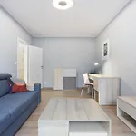 Styl i Komfort - apartament wśród zieleni
